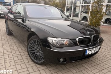 BMW Seria 7 740i